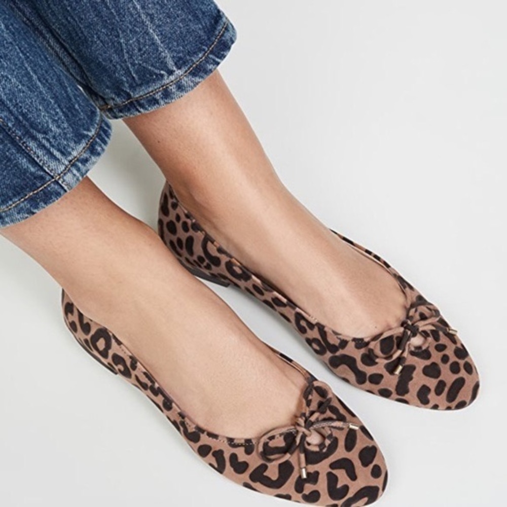Stuart Weitzman Gabby Cheetah Print Bow Leather Ballet Flats